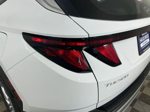 Used 2026 Hyundai Tucson SE AWD/4WD image 18