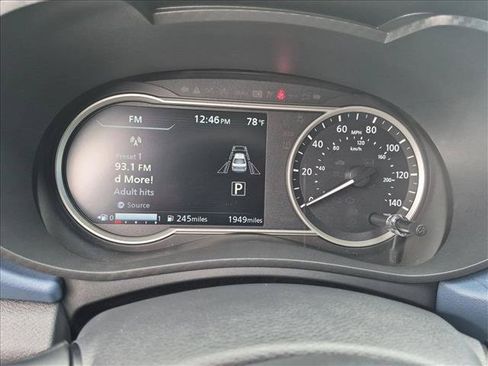 Certified 2025 Nissan Versa SV w/ Trunk Package FWD image 11