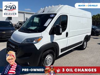 Used 2025 RAM ProMaster 2500 w/ Convenience Group FWD video 1