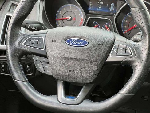 Used 2017 Ford Focus RS AWD/4WD image 16