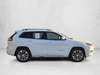 Used 2019 Jeep Cherokee Overland w/ Technology Group video 4