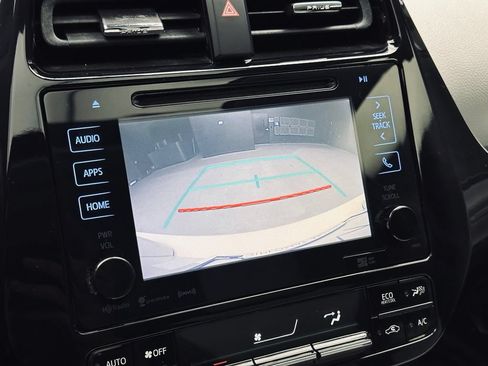 Used 2016 Toyota Prius Four w/ Advanced Technology Package FWD image 35
