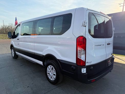 Used 2024 Ford Transit 350 XLT image 7