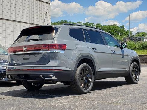 New 2026 Volkswagen Atlas SE AWD/4WD image 3