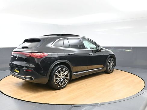 Used 2023 Mercedes-Benz EQE 350+ SUV w/ Pinnacle Trim Package image 7