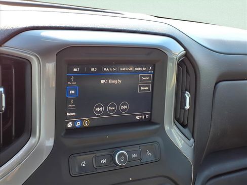 Used 2022 GMC Sierra 2500 Pro w/ Convenience Package AWD/4WD image 10