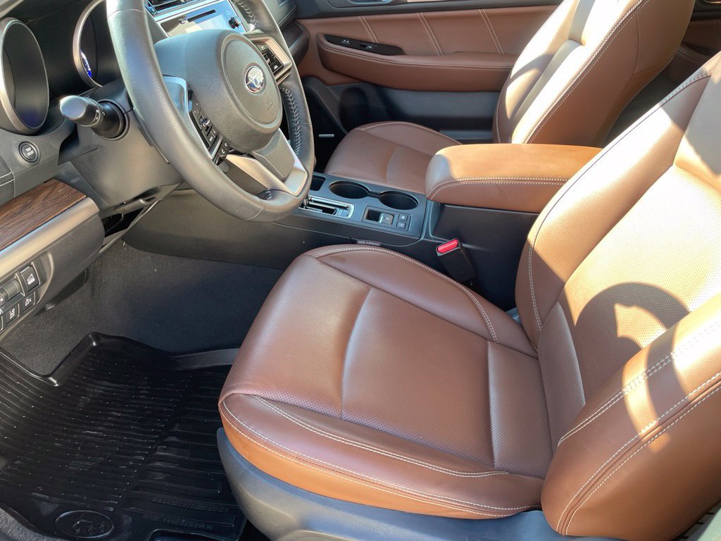 Used 2019 Subaru Outback 3.6R Touring w/ Popular Package #3A AWD/4WD image 9