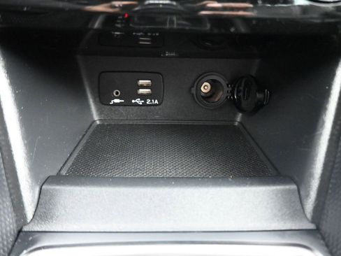 Used 2022 Subaru Forester Limited AWD/4WD image 23