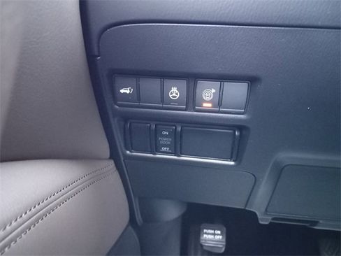 Used 2024 Nissan Armada Platinum w/ Cargo Package image 27