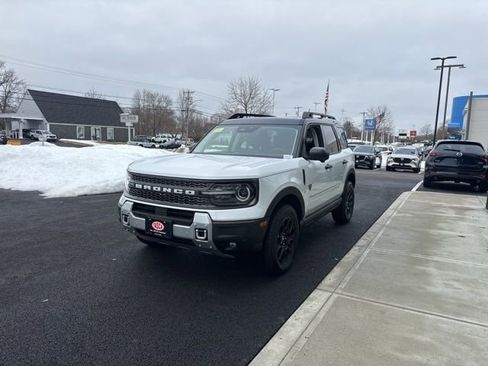 Used 2025 Ford Bronco Sport Badlands w/ Badlands Tech Package image 6