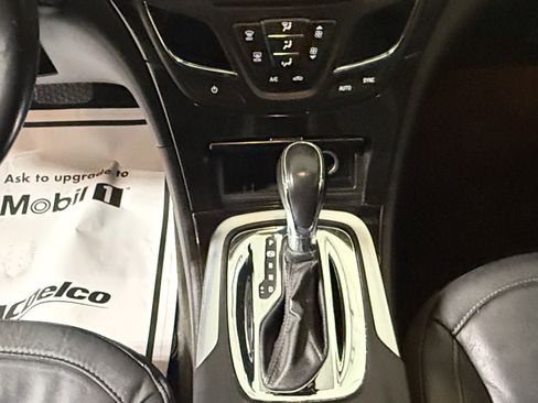 Used 2015 Buick Regal Premium image 21