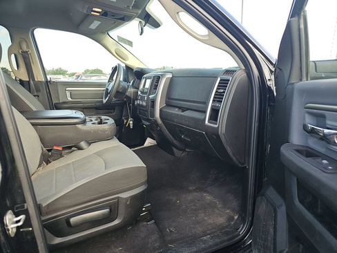 Used 2024 RAM 1500 Classic SLT AWD/4WD image 5