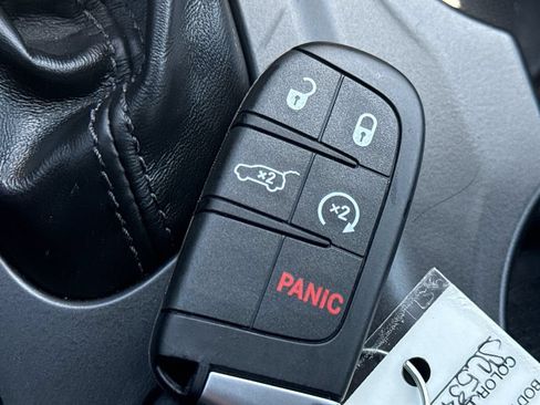 Used 2025 Dodge Durango R/T AWD/4WD image 39