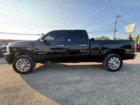 Used 2014 Chevrolet Silverado 2500 LT w/ Z71 Appearance Package AWD/4WD image 3