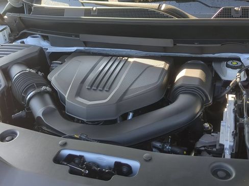 New 2026 Buick Enclave Avenir w/ Super Cruise Package FWD image 31