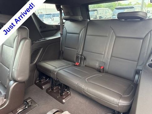 Used 2022 GMC Yukon Denali AWD/4WD image 10
