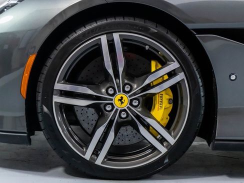 Certified 2019 Ferrari Portofino image 63