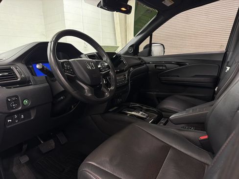 Used 2022 Honda Pilot Black Edition image 6