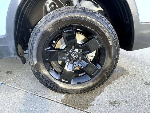 Used 2025 Honda Ridgeline Black Edition image 27