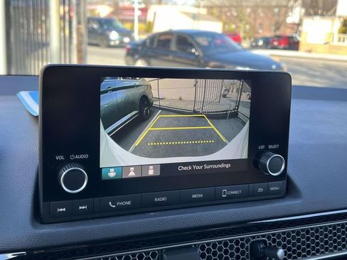 Used 2023 Honda Civic LX image 28