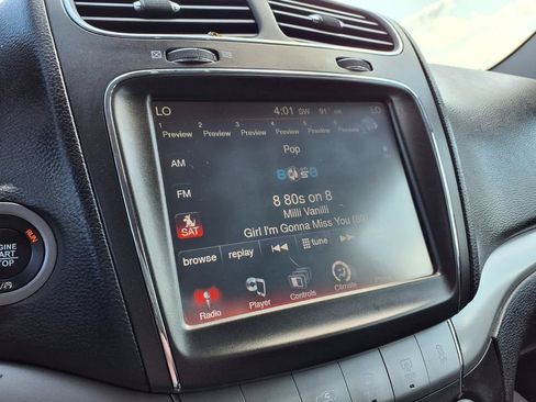 Used 2017 Dodge Journey Crossroad FWD image 16
