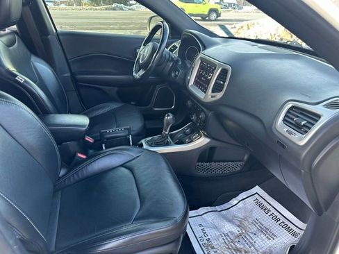 Used 2021 Jeep Compass Latitude image 13