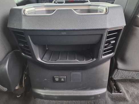 Used 2024 Toyota Tundra SR5 AWD/4WD image 17