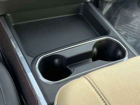 New 2026 GMC Sierra 2500 SLT w/ SLT Premium Package image 11