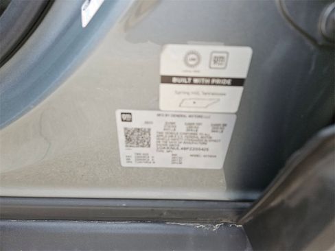 Used 2023 GMC Acadia SLT image 31