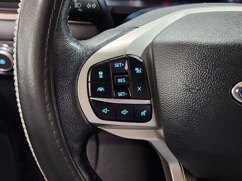 Used 2021 Ford Explorer Limited w/ Equipment Group 301A RWD image 48