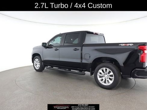 Used 2023 Chevrolet Silverado 1500 Custom AWD/4WD image 10