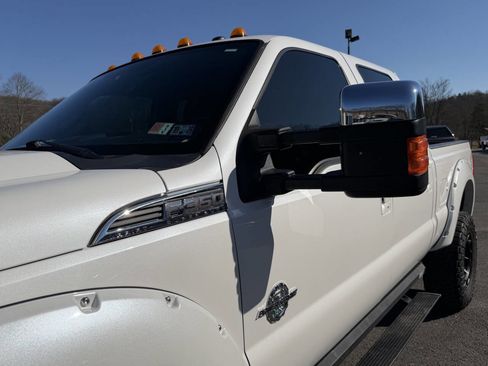 Used 2016 Ford F350 Lariat w/ Lariat Ultimate Package image 15