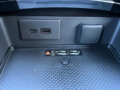 New 2025 Buick Envision Sport Touring image 12