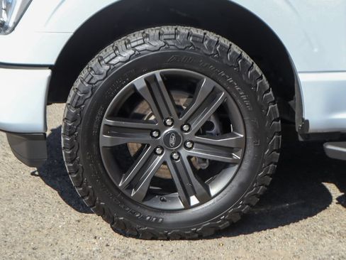 Used 2022 Ford F150 XLT w/ Equipment Group 302A High AWD/4WD image 43