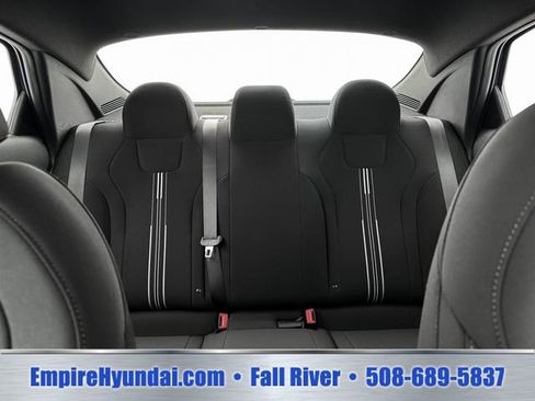 Used 2025 Hyundai Elantra Sport FWD image 16