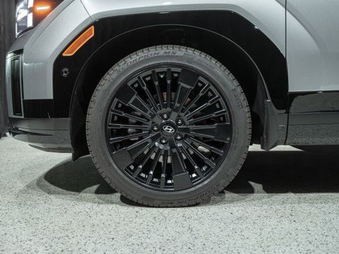 Used 2025 Hyundai Santa Fe Calligraphy FWD image 6