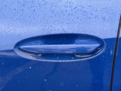 Used 2022 Lexus UX 250h w/ Premium Package image 14