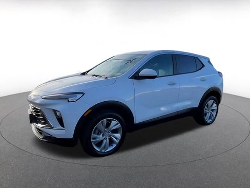 Used 2025 Buick Encore GX Preferred image 8