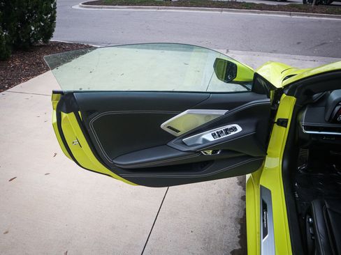 Used 2023 Chevrolet Corvette Stingray Premium Conv image 14