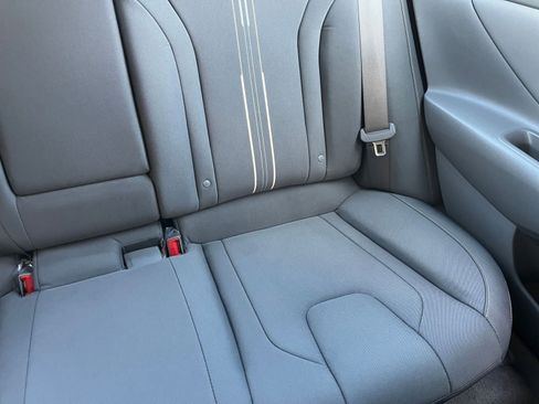 Used 2025 Hyundai Elantra SEL image 37