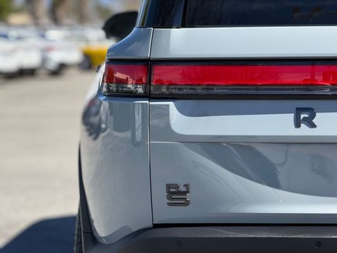 Used 2025 Rivian R1S Adventure image 14