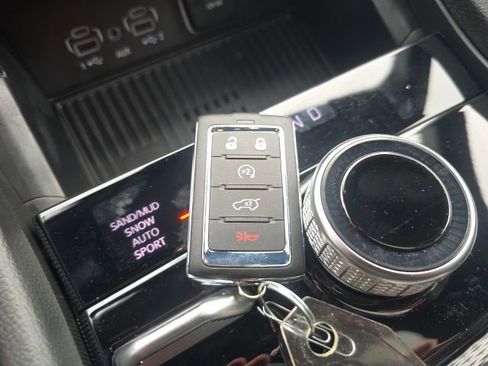 New 2026 Jeep Grand Cherokee Laredo image 32