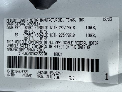 Used 2024 Toyota Tundra SR5 w/ SR5 Convenience Package RWD image 30
