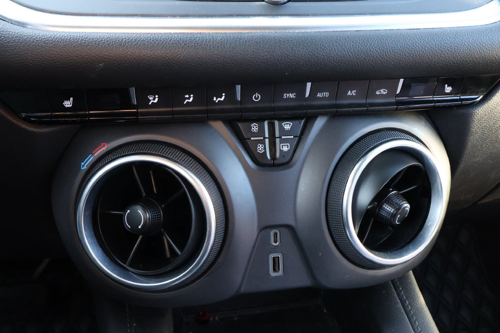 Certified 2020 Chevrolet Blazer LT FWD image 24