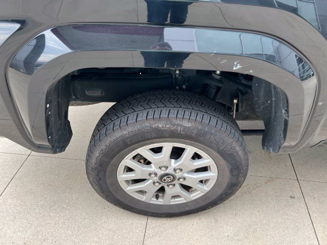 Used 2024 Toyota Tacoma SR5 RWD image 12