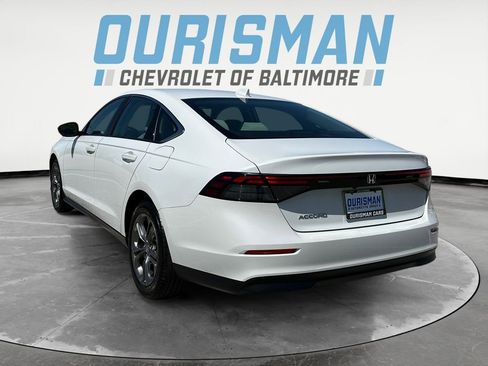 Used 2024 Honda Accord EX image 4