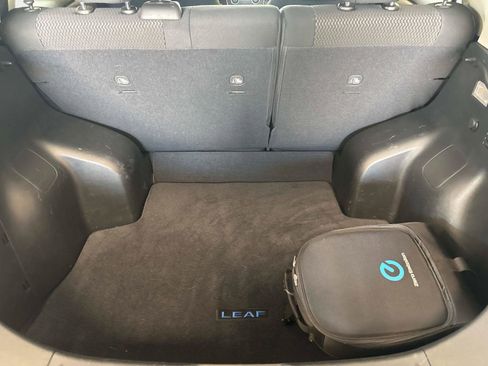 Used 2017 Nissan Leaf S w/ Charge Package image 30