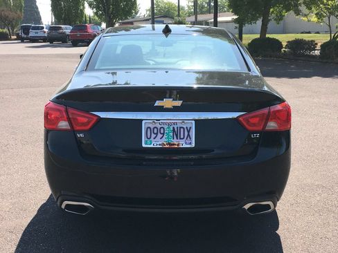 Used 2015 Chevrolet Impala LTZ FWD image 5