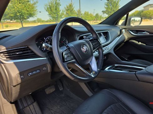 Used 2023 Buick Enclave Avenir w/ Avenir Technology Package AWD/4WD image 2
