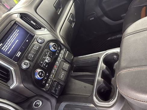 Used 2023 GMC Sierra 2500 AT4 w/ AT4 Premium Plus Package image 21
